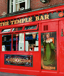 LISA-Sprachreisen-Englisch-Irland-Dublin-Altstadt-Temple-Bar-Ausgehen-Shopping