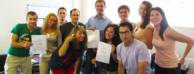 LISA-Sprachreisen-Erwachsene-Englisch-Bournemouth-Wootton-Sprachschule-Sprachschueler-Sprachzertifikate-Zeugnis-Sprachkurs-erfolgreich-abgeschlossen