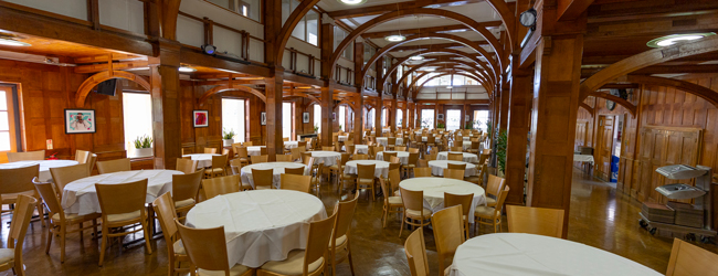 LISA-Sprachreisen-Schueler-Englisch-England-Newbury-Schule-Pause-Essen-Cafeteria LISA-Sprachreisen-Schueler-Englisch-England-Newbury-Schule-Pause-Essen-Cafeteria