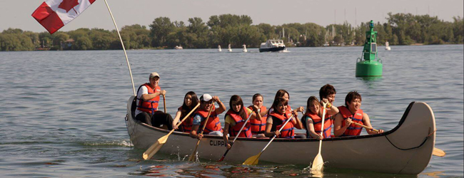 LISA-Sprachreisen-Schueler-Englisch-Kanada-Toronto-16-Plus-Freizeit-See-Kanu-Gruppe LISA-Sprachreisen-Schueler-Englisch-Kanada-Toronto-16-Plus-Freizeit-See-Kanu-Gruppe