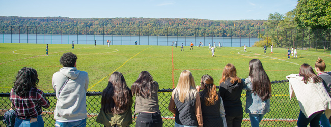 LISA-Sprachrerisen-Schueler-Englisch-USA-New-York-Campus-Freizeit-Spiel-Sport LISA-Sprachrerisen-Schueler-Englisch-USA-New-York-Campus-Freizeit-Spiel-Sport